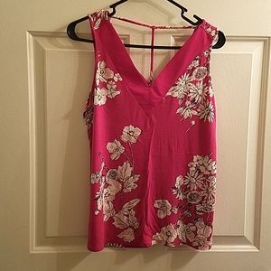 Maurices Pink Floral Vneck Fashion Tank